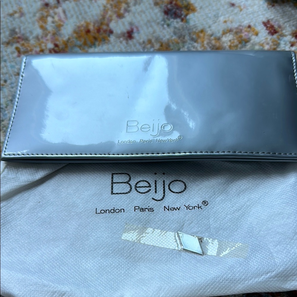 Beijo Metallic Silver Wallet